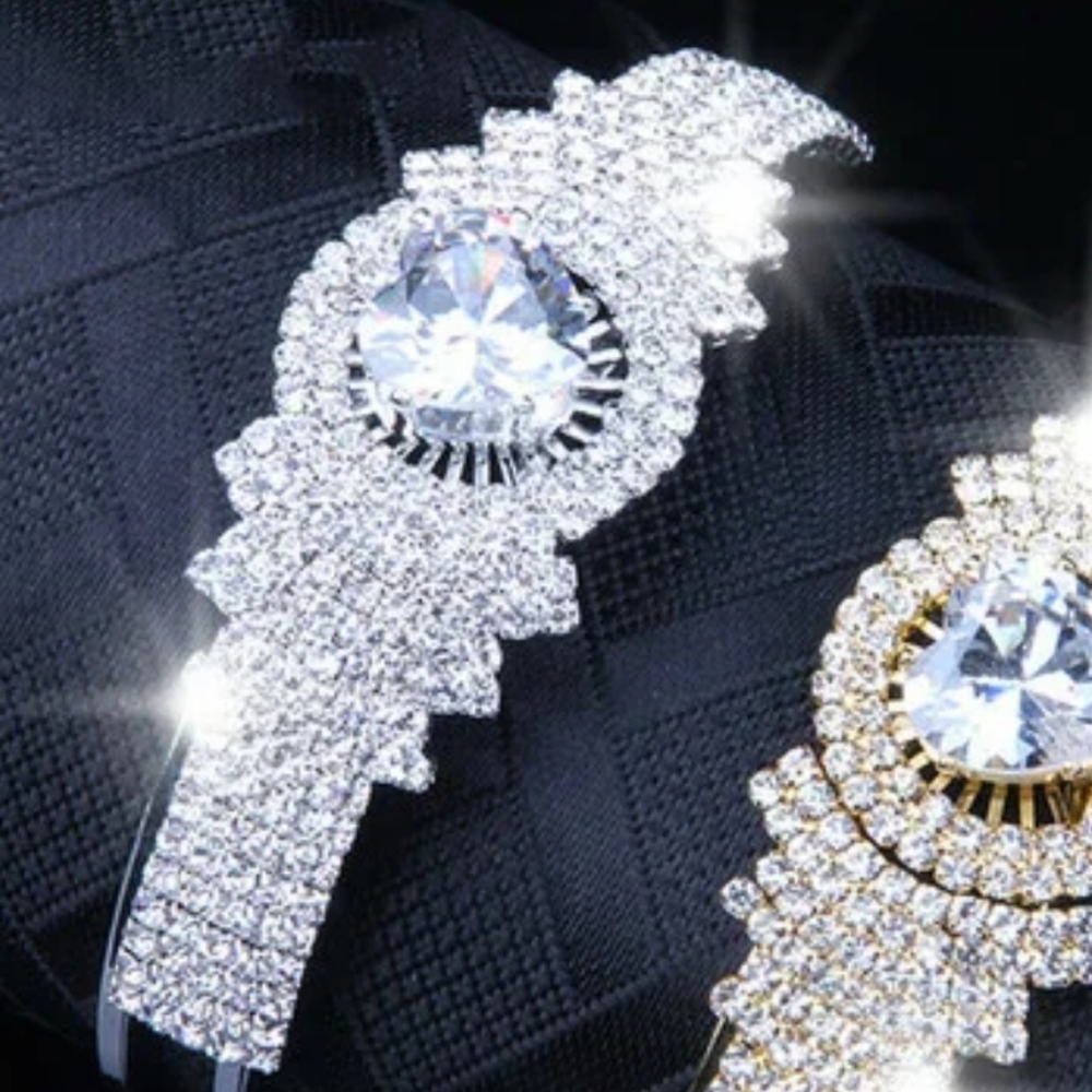 8 Carat Diamond Heart Bracelet - Picture 2 of 7